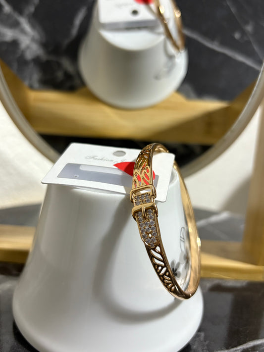 Kemer detay kelepçe